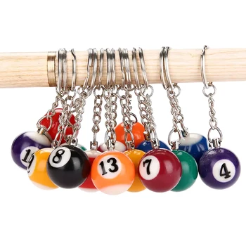 16 adet / takım Mini Bilardo Şekilli Anahtarlık Çeşitli Renkli Bilardo Topu Küçük anahtarlıklar Snooker Cue Aksesuarları Şanslı Hediyeler