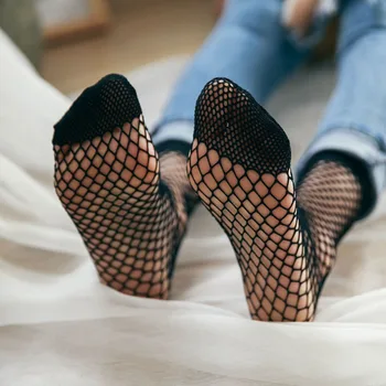 3 Çift Fishnet Çorap kadın İlkbahar / Yaz Kore İçi Boş Kısa Siyah Seksi Moda İnsanlar Büyük Örgü Çorap